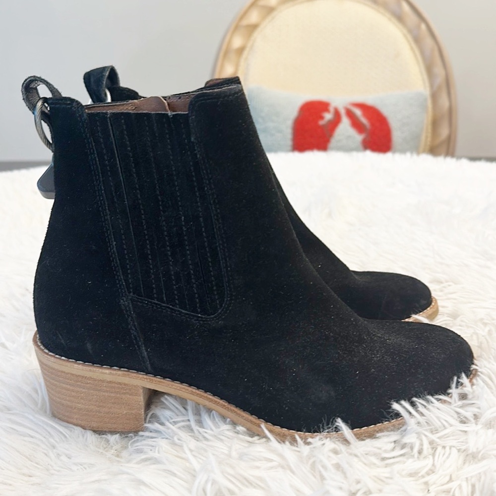 NEW $520 Paul Green Sante Black Suede Heel ankle bootie women size 6